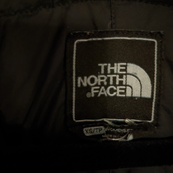 Women's The North Face Metropolis Down Parka - Picture 3 of 9